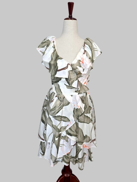 Express Dresses & Skirts - Express Tropical Leaf Print V-neck Ruffle Mini Dress Smocked XS